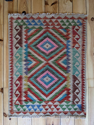 NAR, Accent Rug