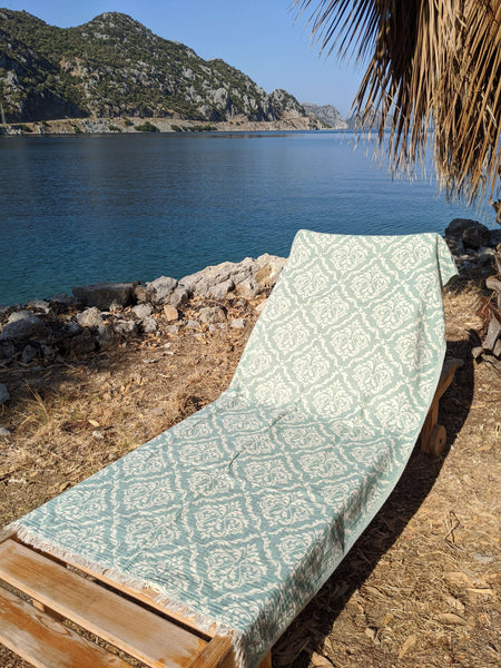 Load image into Gallery viewer, Fancy Double-Faced Cotton Beach Towel - Hittite Home
