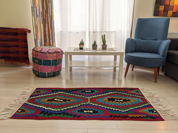 Load image into Gallery viewer, Hittite Geometric Rug with Lively Colours - Hittite Home
